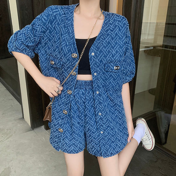 https://fulmo-img-server.com/denimmode/ebbeca13-906f-4306-9dbd-fba27f23352d.jpg
