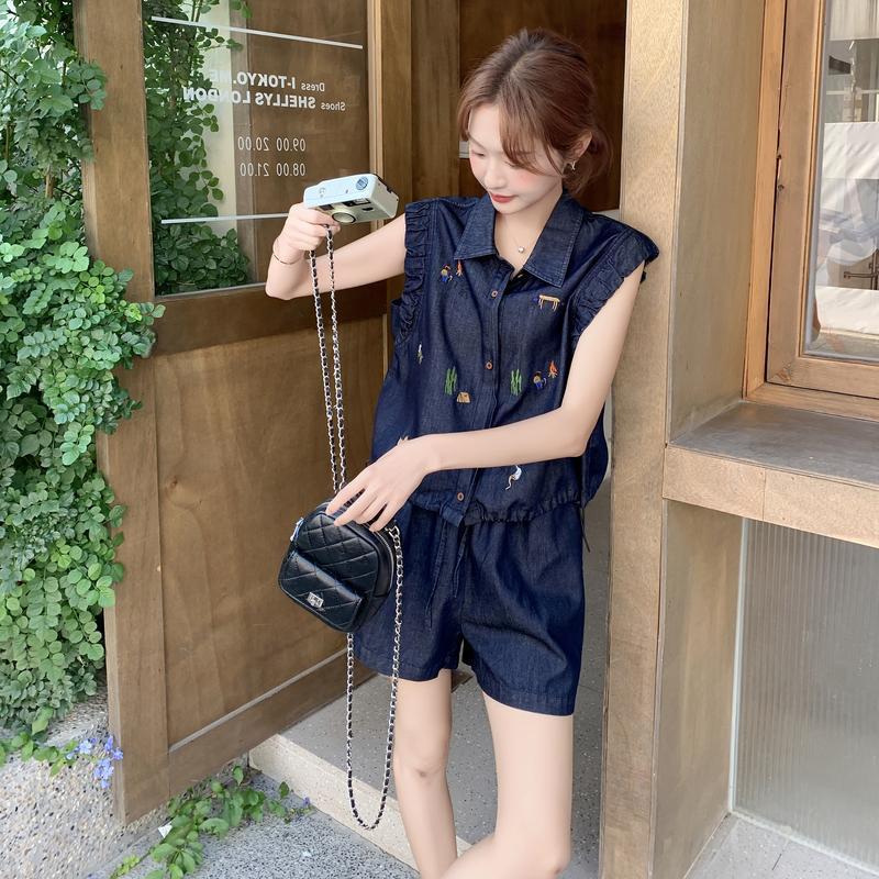 https://fulmo-img-server.com/denimmode/efe7a250-b3b7-4b65-b776-eb313d1c9014.jpg