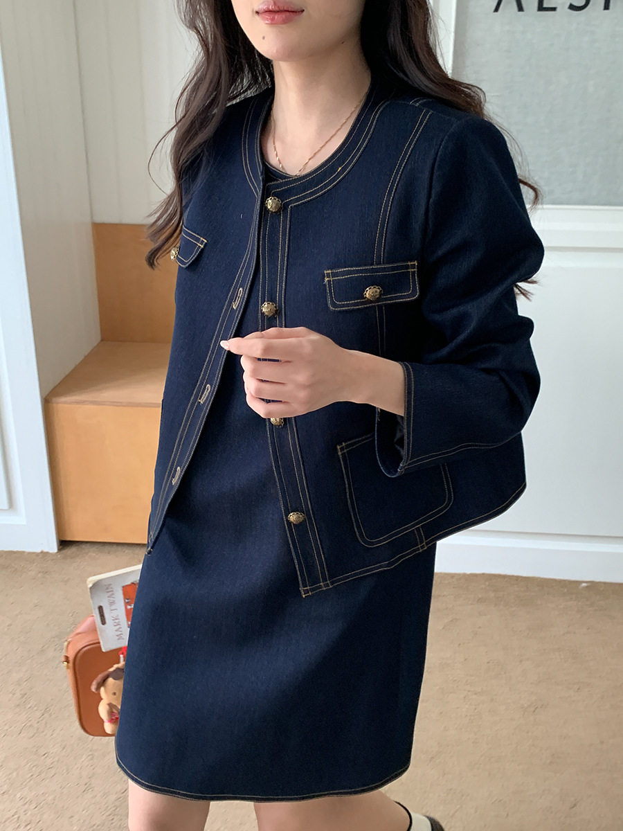 https://fulmo-img-server.com/denimmode/f84d1eec-cca6-4846-8c7c-c8ef366fbe31.jpg