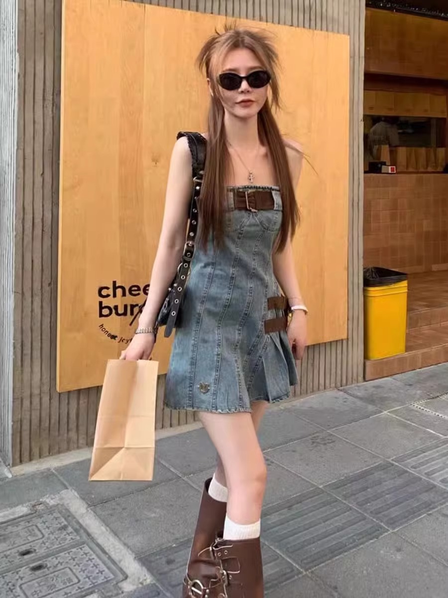 https://fulmo-img-server.com/denimmode/fee09357-0816-4f78-9ec1-0a86d42d2b0f.jpg