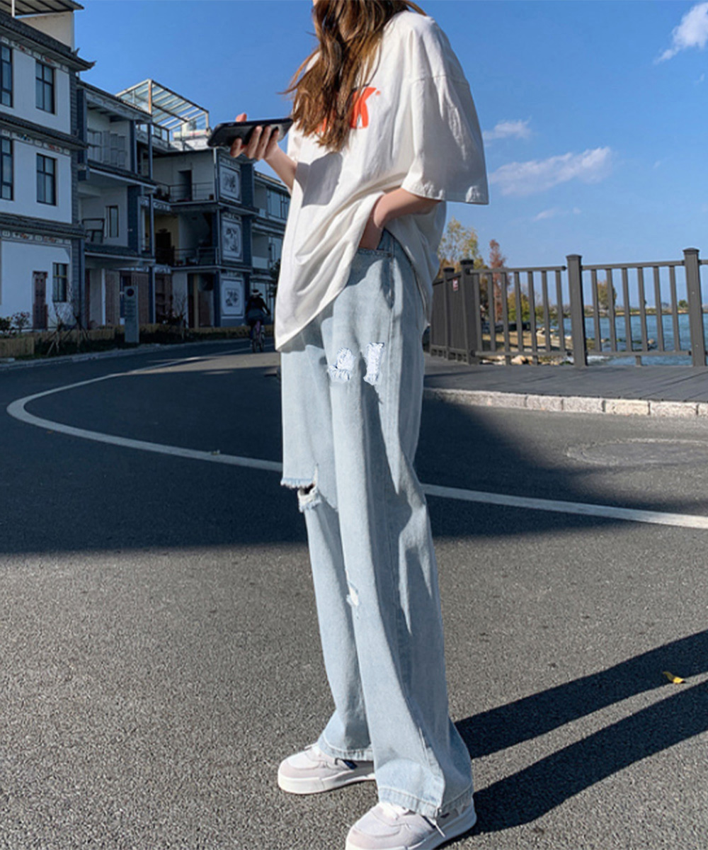 https://fulmo-img-server.com/denimmuse/0708e500-41ac-4efe-94c3-16033517af36.jpg