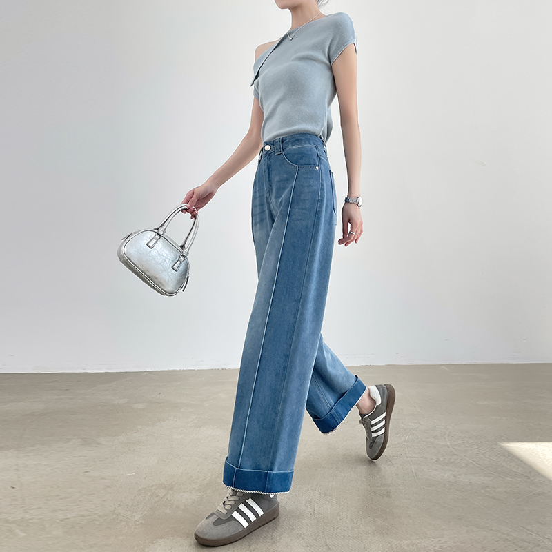 https://fulmo-img-server.com/denimmuse/0d296514-6b9f-4b79-a3dc-8d9e0bdf1067.jpg