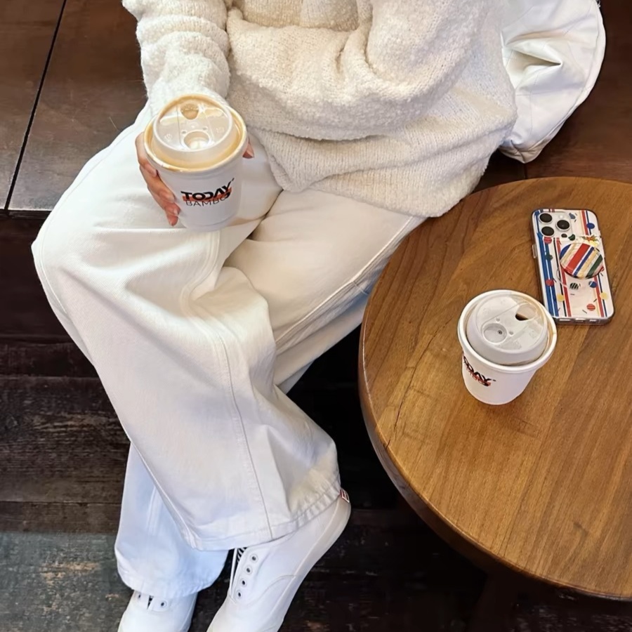 レディースジーンズパンツ　こなれワイドデニム