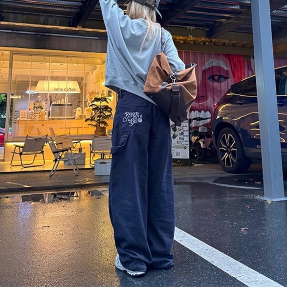 レディースジーンズパンツ カーゴテイスト ゆったりワイドパンツ