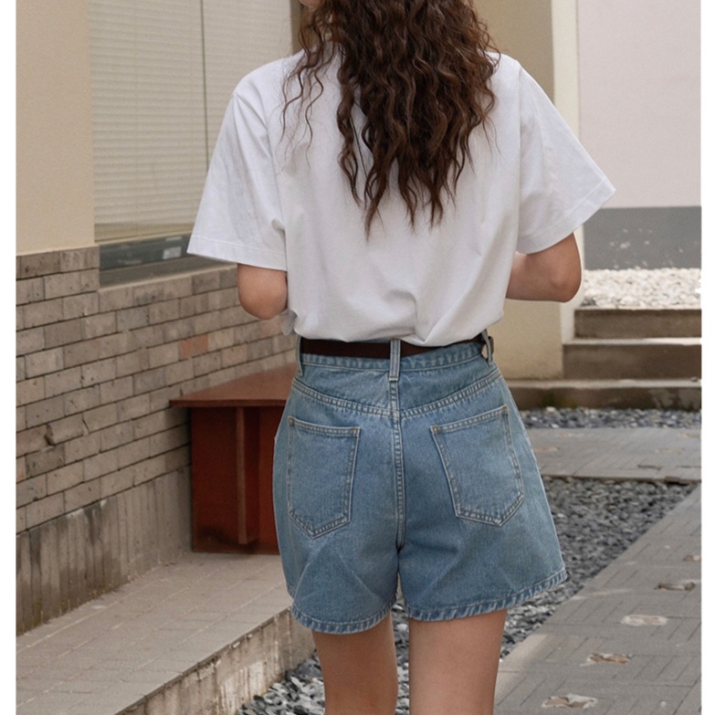 https://fulmo-img-server.com/denimmuse/1737220031514_8smjk2yq_b90r2665.jpeg