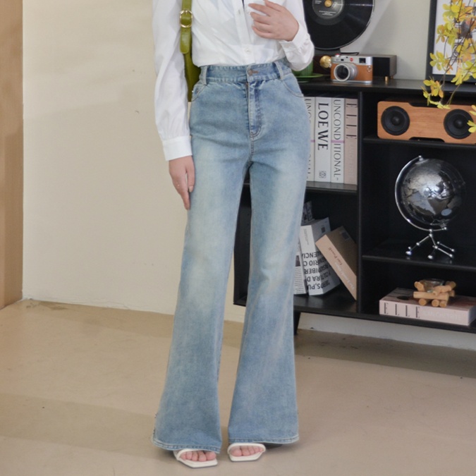 レディースジーンズパンツ 脚長フレアデニムパンツ