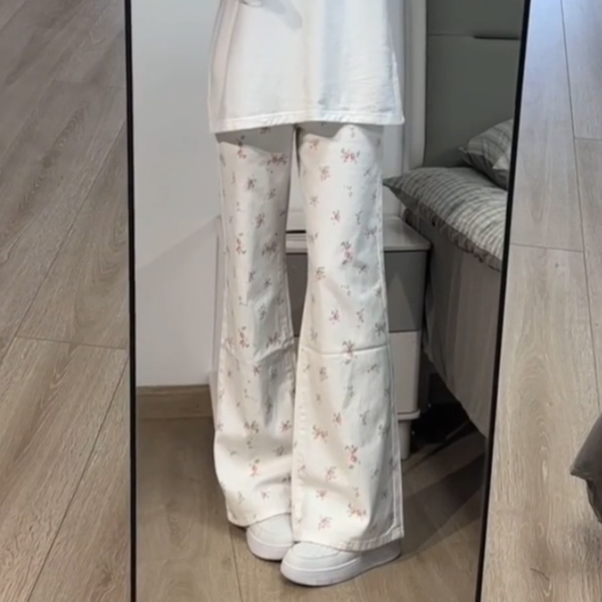 レディースジーンズパンツ 小花柄デニムワイドパンツ