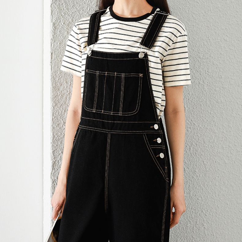 レディースジーンズパンツ ゆったりシルエットのデニムサロペット