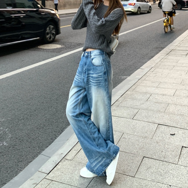 https://fulmo-img-server.com/denimmuse/1739185381927_f399gqaw_dr3tii2l.jpeg