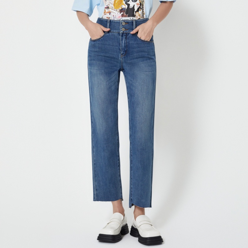 https://fulmo-img-server.com/denimmuse/1740248862045_gys1shua_otwmvxko.jpeg