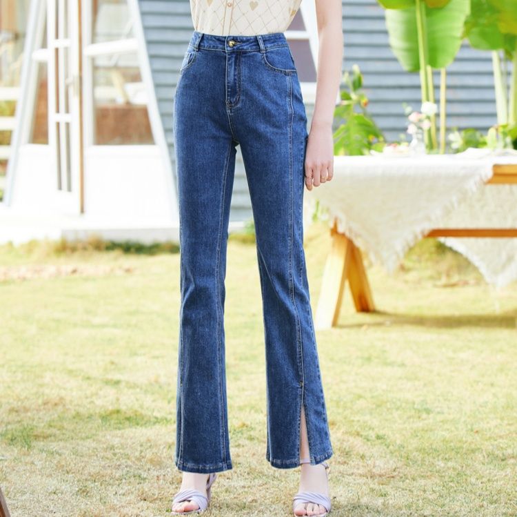 レディース ジーンズ　裾スリット入りハイウエストストレートデニム