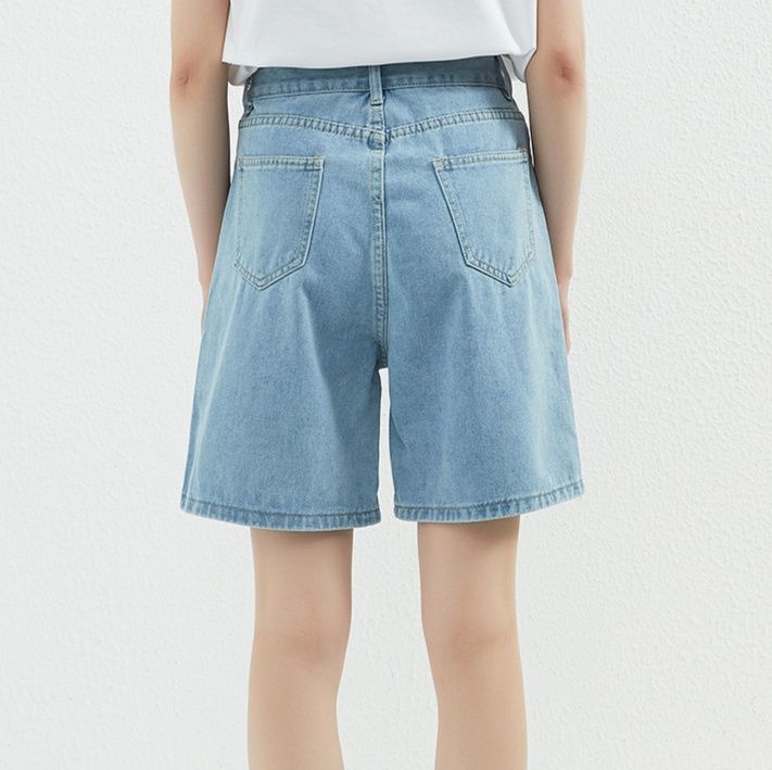 レディース ジーンズ すっきりシルエット デニムショートパンツ