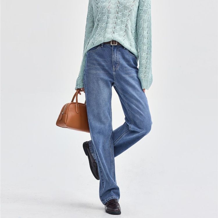 https://fulmo-img-server.com/denimmuse/1749029943119_c98fnj8l_5gtnpbe9.jpeg