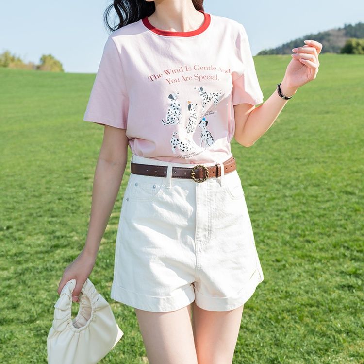 https://fulmo-img-server.com/denimmuse/1750360597807_qp33qjq4_6tpkhv3l.jpeg