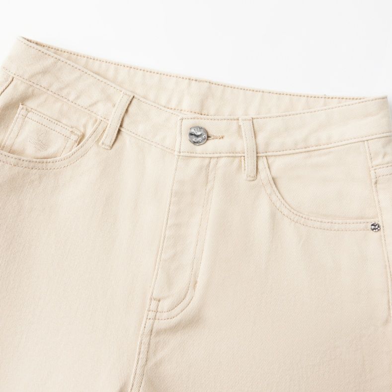 https://fulmo-img-server.com/denimmuse/1750361537575_xupkpj1q_gy4bpboi.jpeg