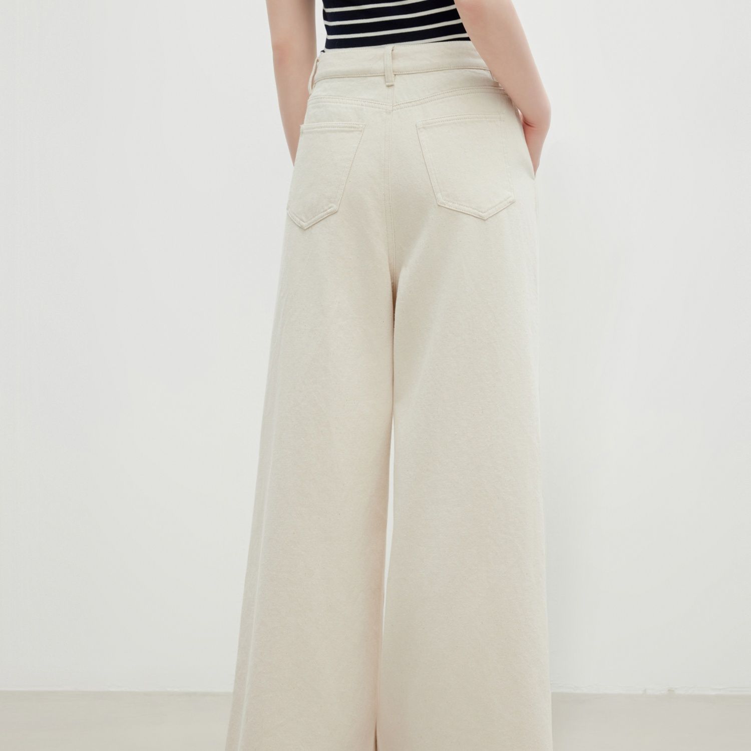 https://fulmo-img-server.com/denimmuse/1750363792084_zqifsfze_ll34on6e.jpeg