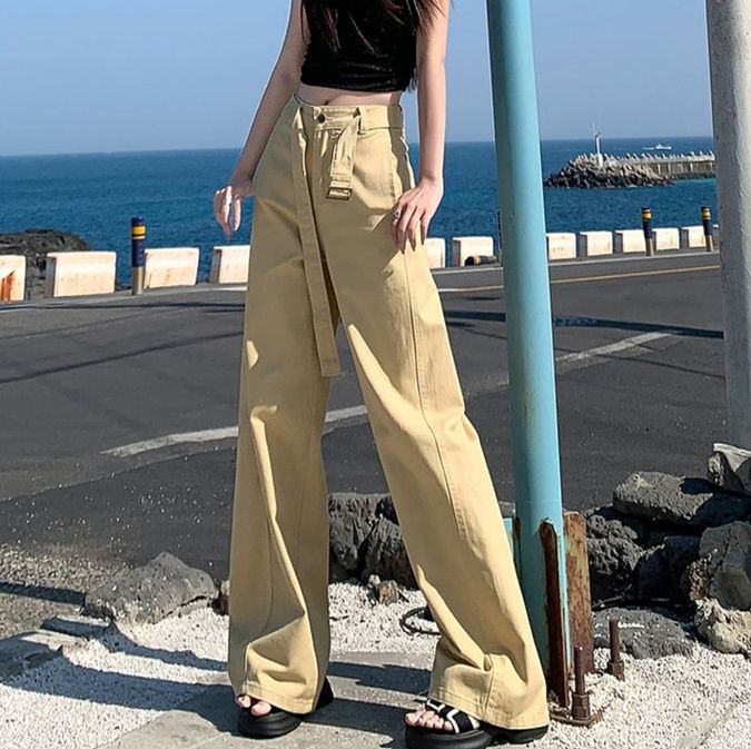 https://fulmo-img-server.com/denimmuse/1750616171806_aedosc5d_xgfvjvbs.jpeg