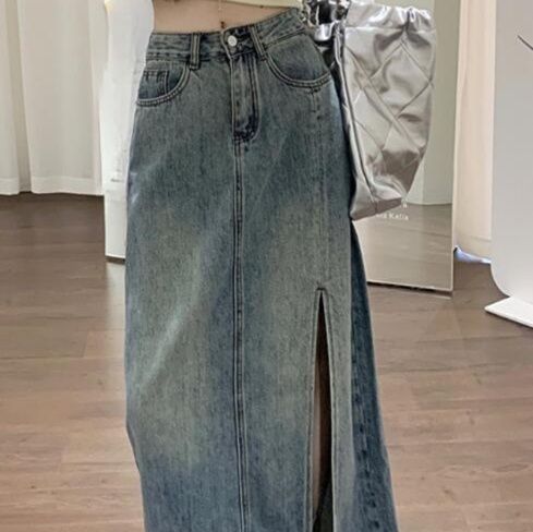 https://fulmo-img-server.com/denimmuse/1754937145537_5f8c31ue_kq4ty4h0.jpeg