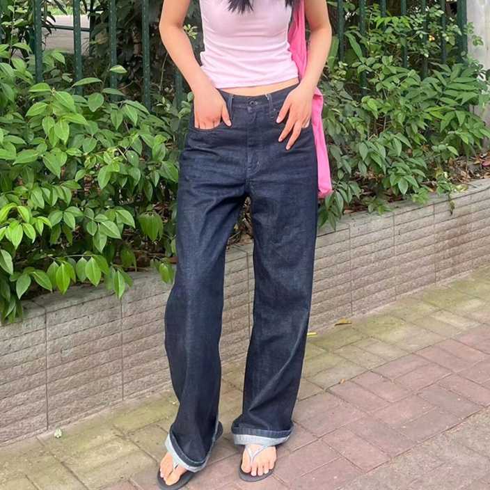 レディースジーンズパンツ すっきりストレートデニムパンツ