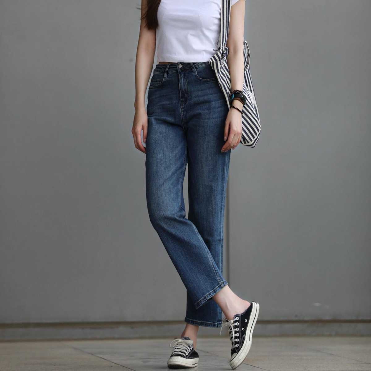 レディースジーンズパンツ シンプル美脚ストレートデニム