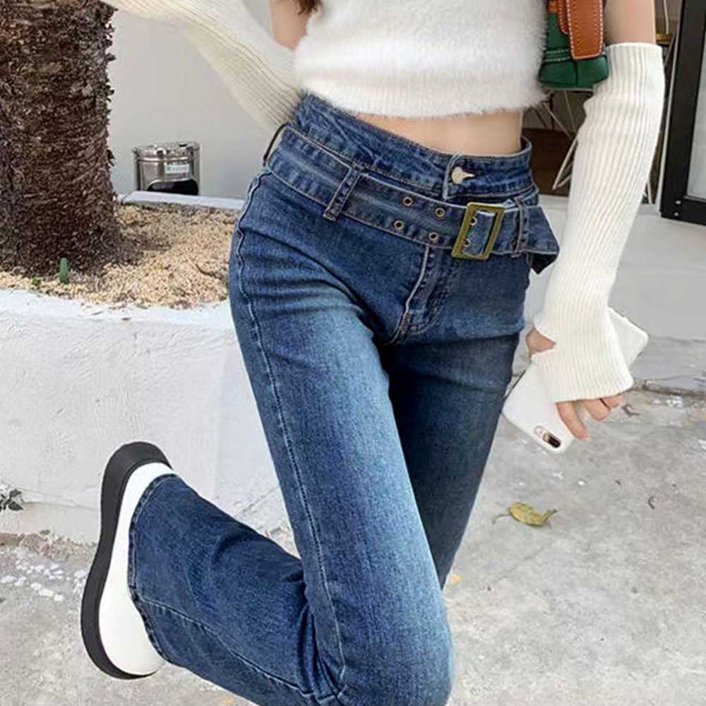 レディース ジーンズ ハイウエストベルト付きセミフレアデニム 美脚効果
