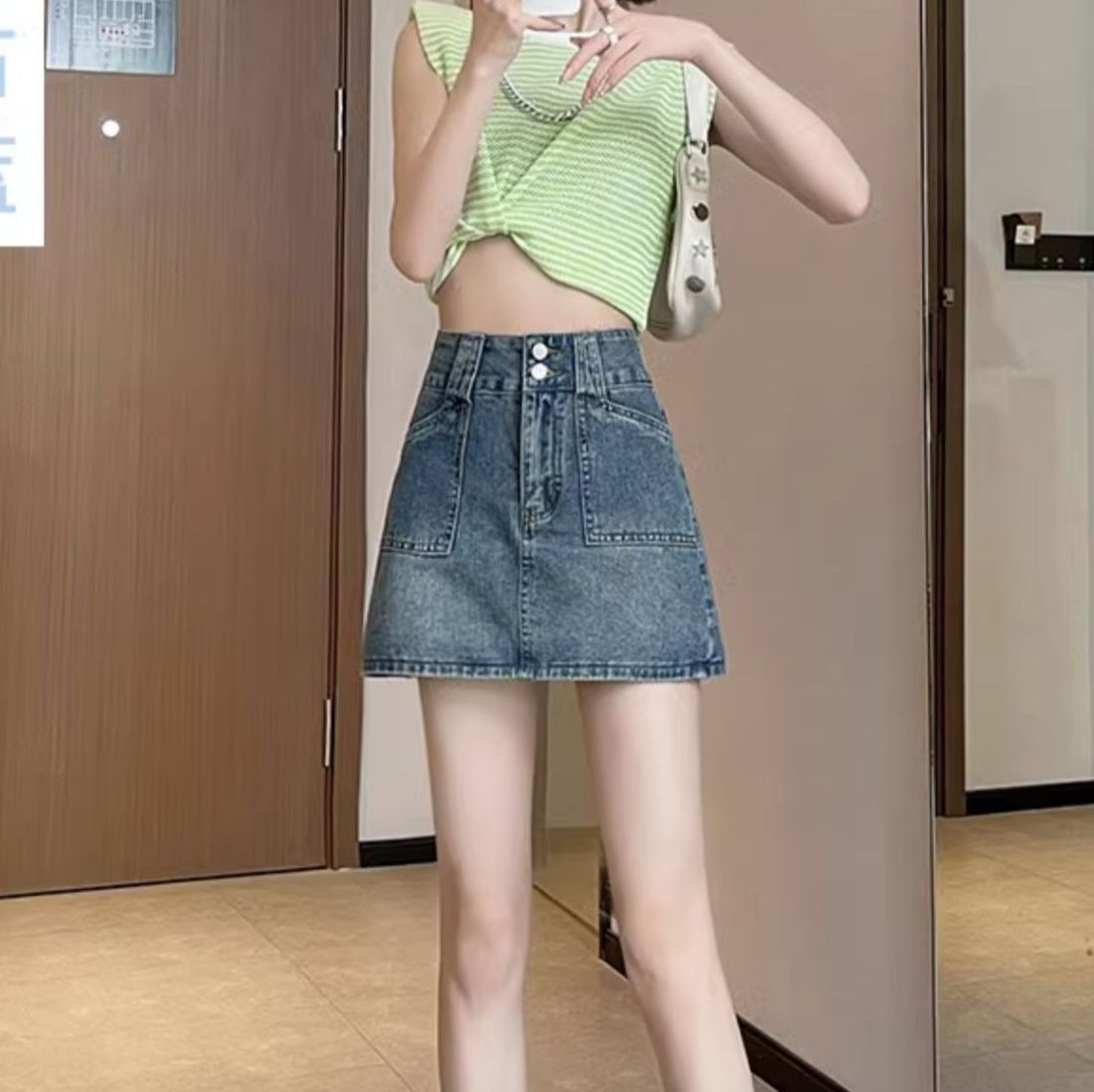 レディース ジーンズ ハイウエスト台形ポケット付きミニ丈デニムスカート