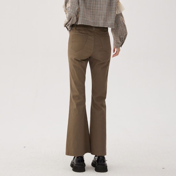 https://fulmo-img-server.com/denimmuse/1756746465988_p854iu9l_dg351ge1.jpeg