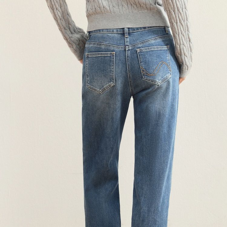 https://fulmo-img-server.com/denimmuse/1756837216964_rcwt2qa6_be6d9eq4.jpeg