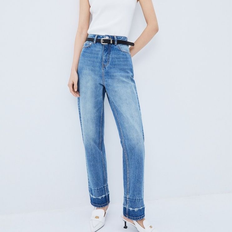 https://fulmo-img-server.com/denimmuse/1756838697384_wxcc4wqt_jt0aw388.jpeg
