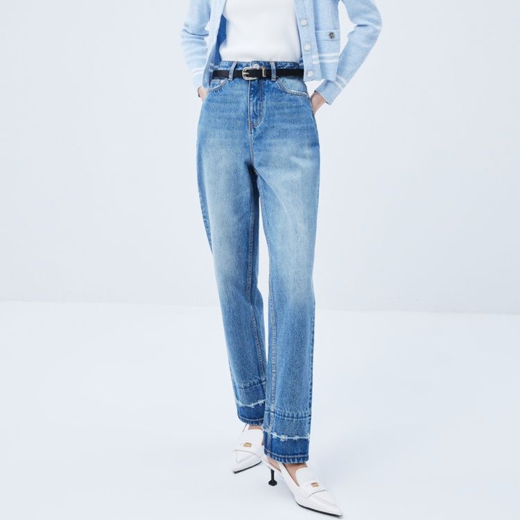 https://fulmo-img-server.com/denimmuse/1756838757901_0d7v4hu8_vzqtag67.jpeg