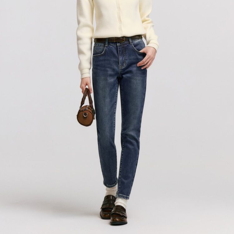 https://fulmo-img-server.com/denimmuse/1757699853497_23i2kssr_e0dimfeb.jpeg