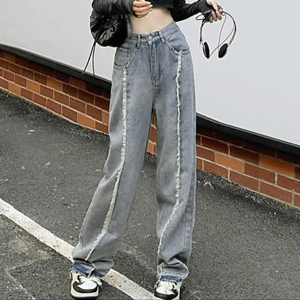 https://fulmo-img-server.com/denimmuse/1758652988602_bjv9njy8_qqaim2w7.jpeg