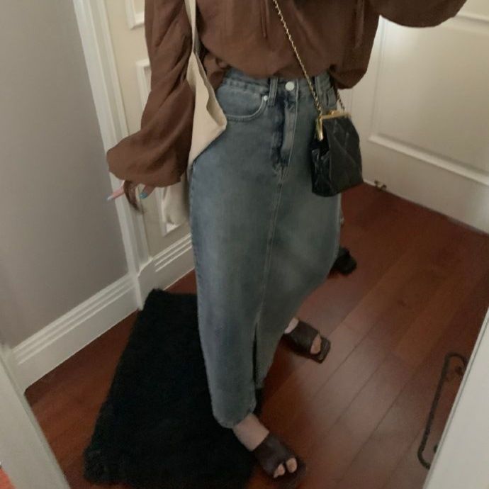 https://fulmo-img-server.com/denimmuse/1758653320651_eoorojec_exqpvkaw.jpeg