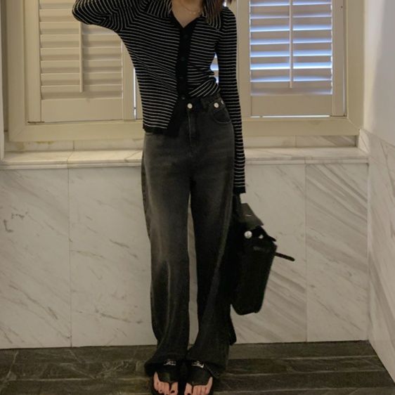 https://fulmo-img-server.com/denimmuse/1759735318774_qaz44d2n_1s71tj9t.jpeg