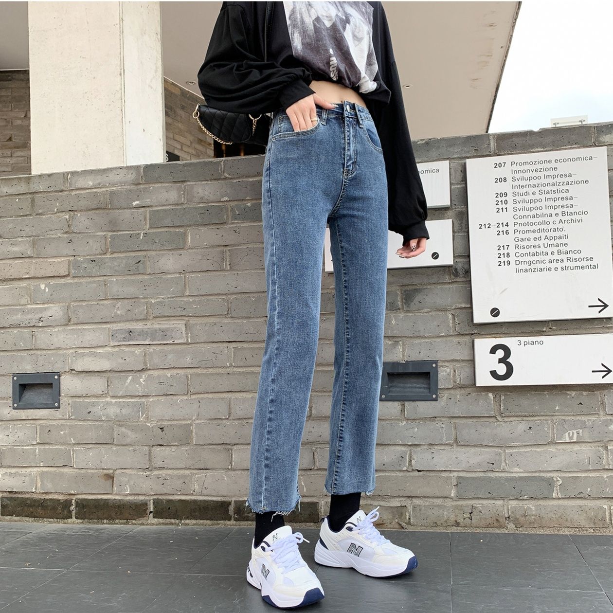 レディース ジーンズ スリムストレートデニム