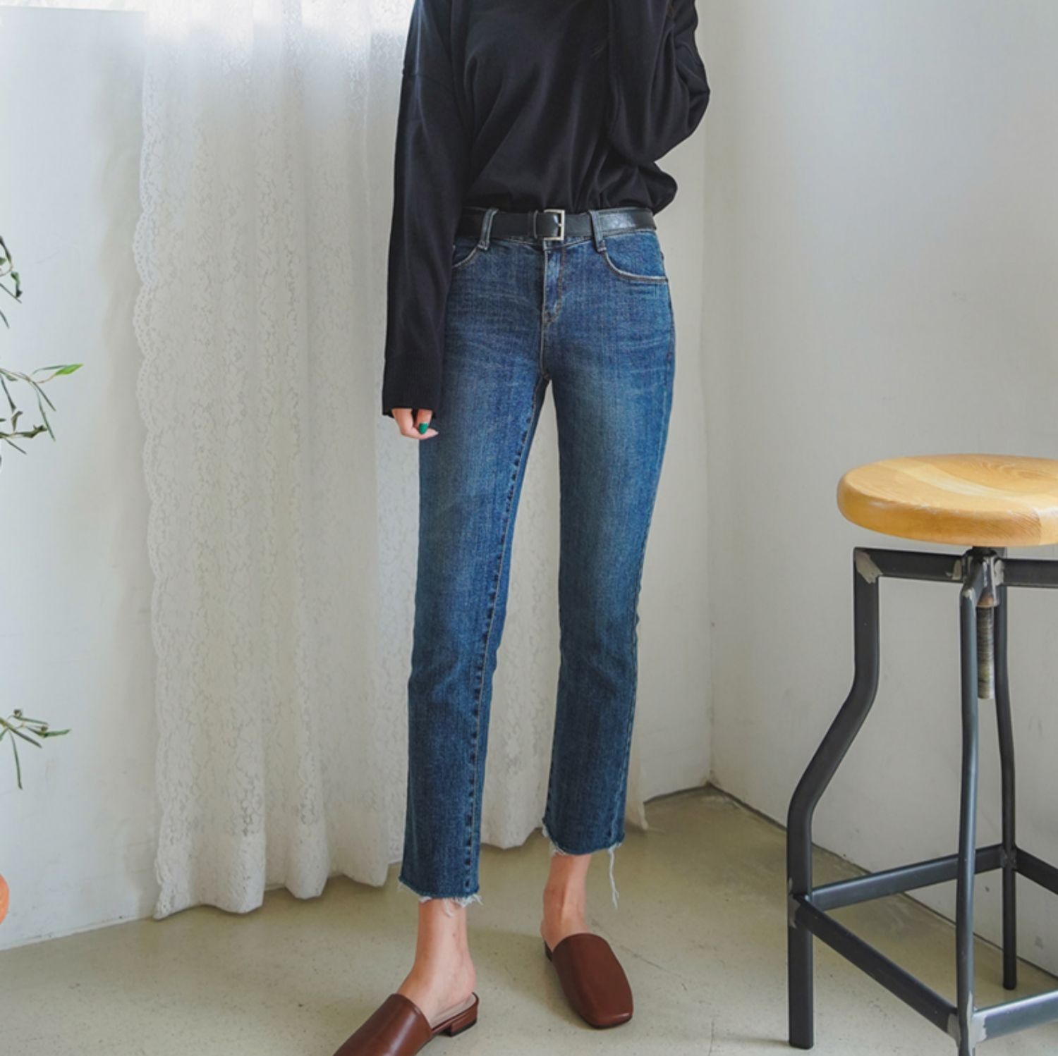 レディース ジーンズ 切りっぱなし九分丈スリムストレートデニムパンツ
