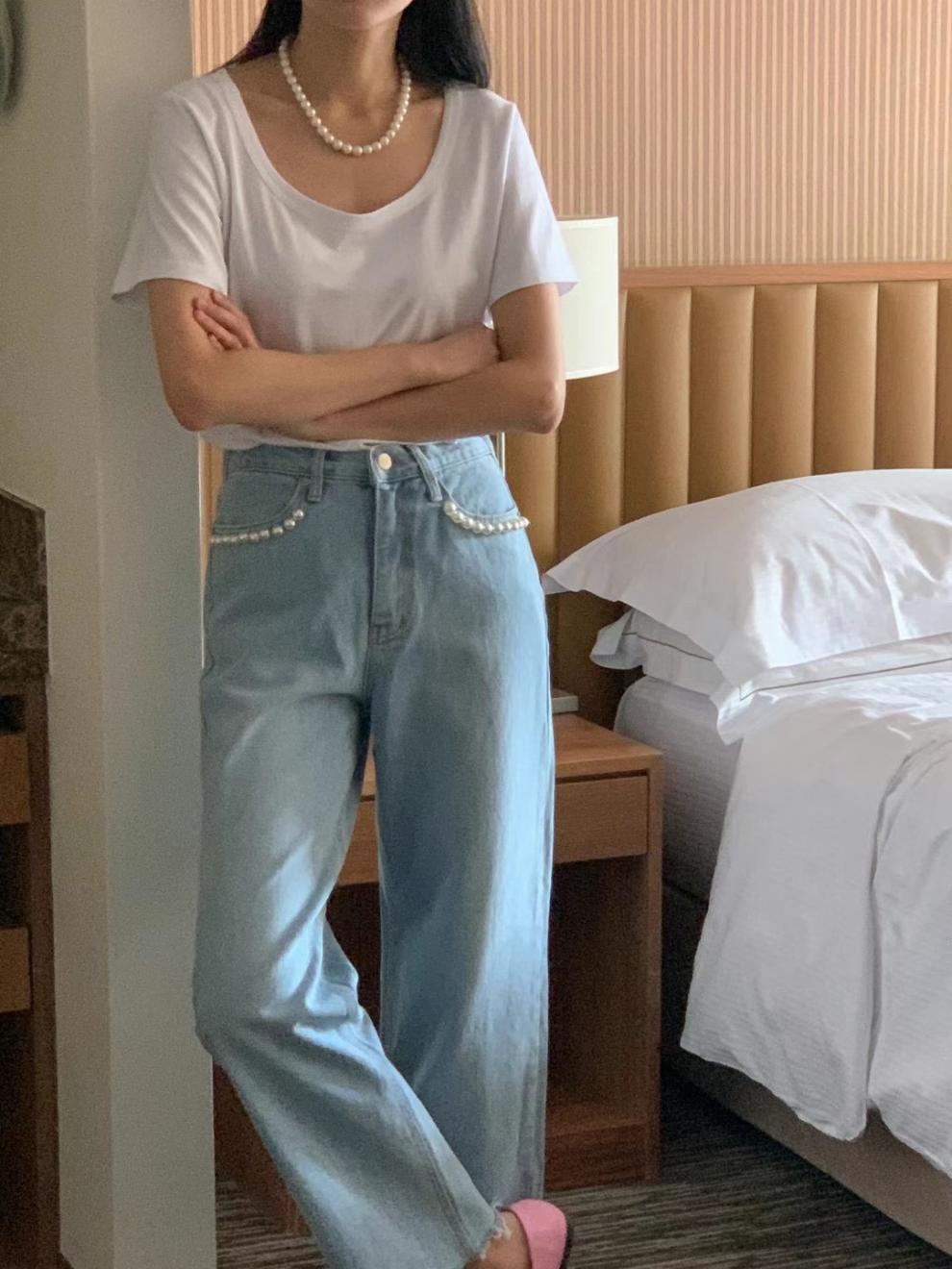 https://fulmo-img-server.com/denimmuse/178ab79d-5832-4f4c-9670-08645d7bbbdd.jpg