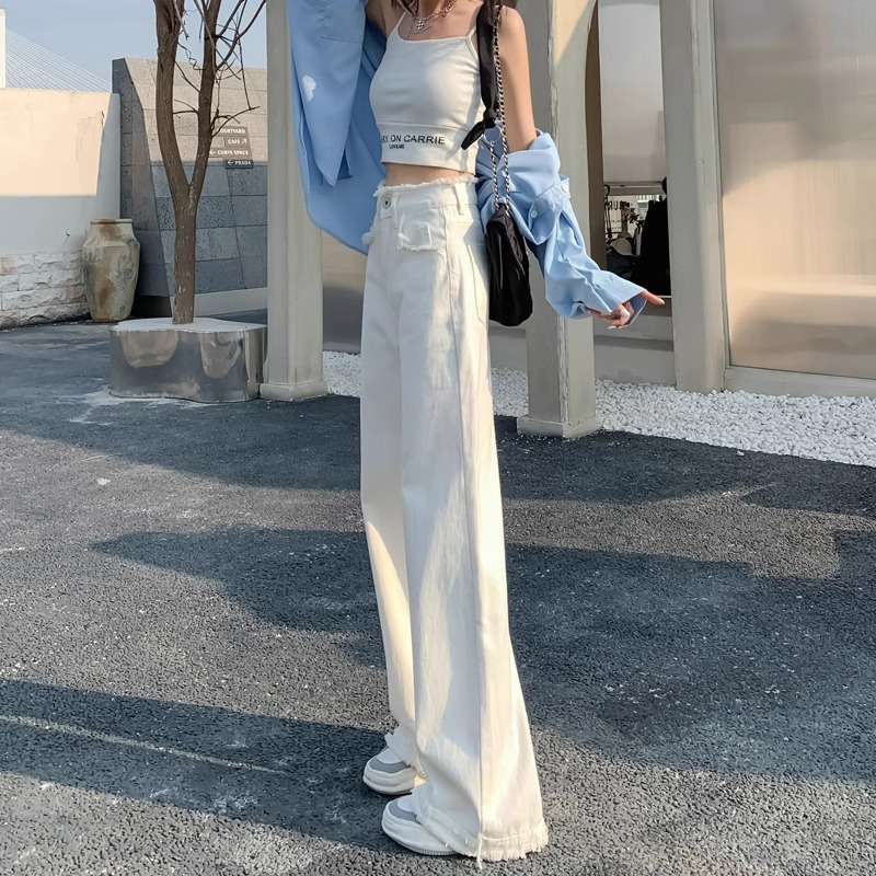 https://fulmo-img-server.com/denimmuse/44528c4e-9233-4e5e-b55a-fc92430e7647.jpg