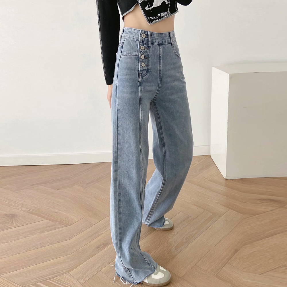 https://fulmo-img-server.com/denimmuse/60a97434-ee58-4e01-a7b2-e5fbf1940eb8.jpg