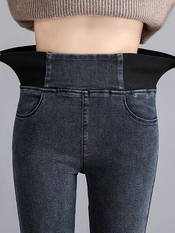 https://fulmo-img-server.com/denimmuse/6e40d19e-75b9-4401-8e42-7c18e3527bec.jpg