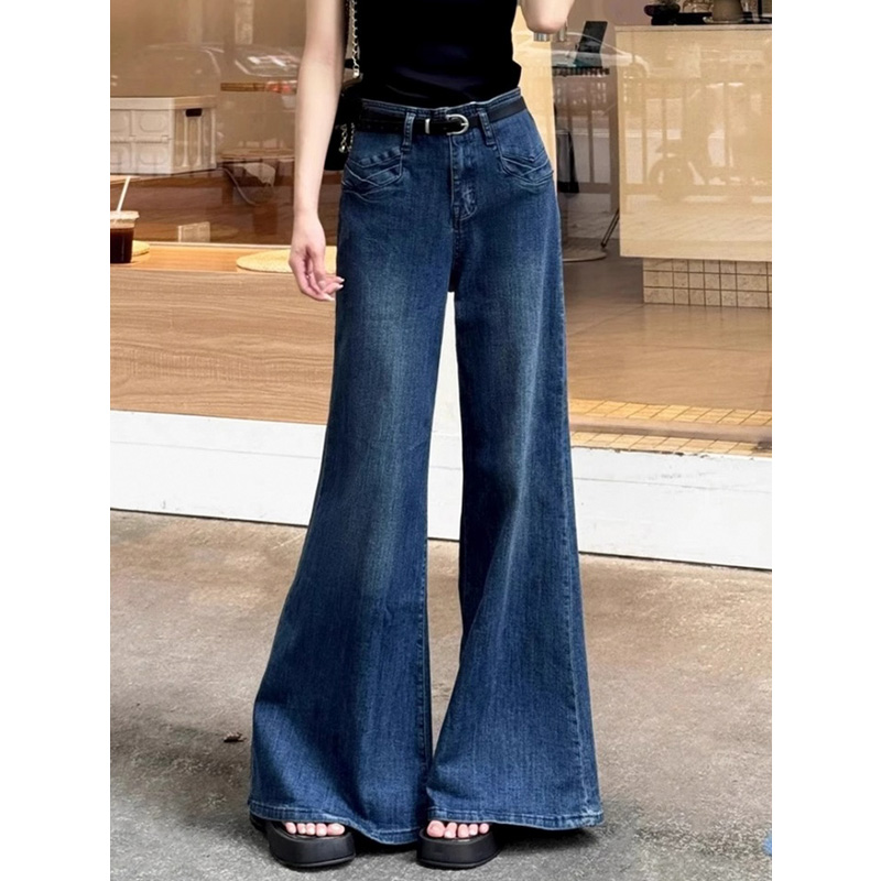 https://fulmo-img-server.com/denimmuse/72ad43a0-def9-41e6-a08b-937ef558b12b.jpg