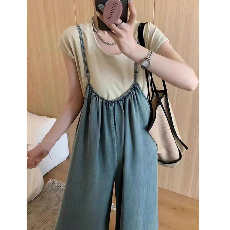 https://fulmo-img-server.com/denimmuse/a4f4d5f4-5152-4bc9-bc85-9cc96da9bae5.jpg