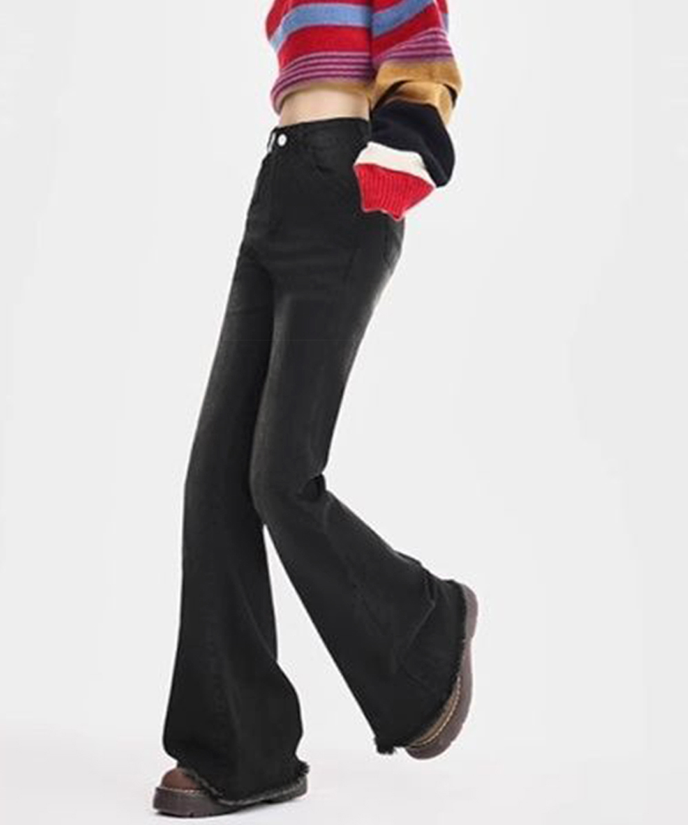 https://fulmo-img-server.com/denimmuse/ab947011-dc77-424b-a0e7-89205a9a9137.jpg