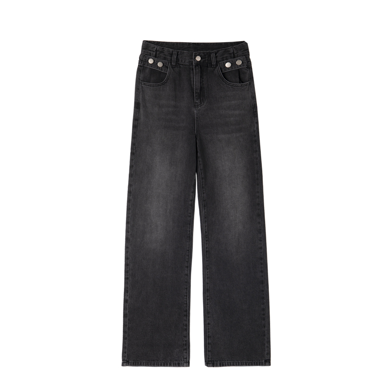 https://fulmo-img-server.com/denimmuse/bc5b568f-d790-4ce7-9418-fb73231d6356.jpg