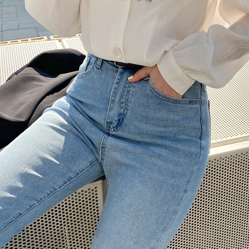 レディース ジーンズ 美脚効果抜群スリムストレートデニムパンツ