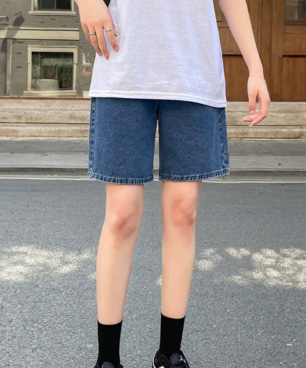 https://fulmo-img-server.com/denimmuse/de11ae55-1260-4423-b872-0aec0373ca40.jpg