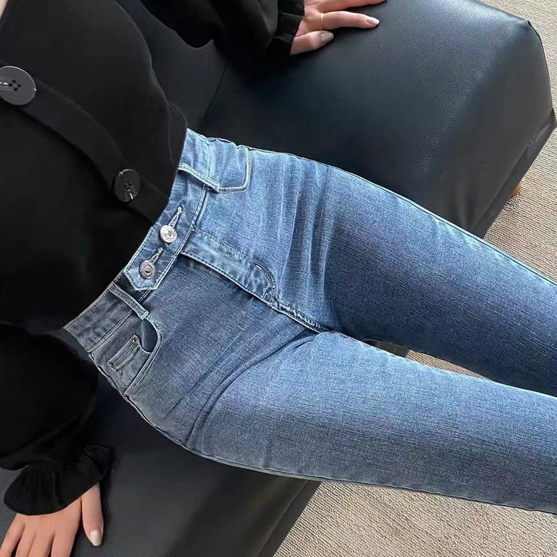https://fulmo-img-server.com/denimmuse/e5631931-951f-4360-a86e-fc3524911699.jpg