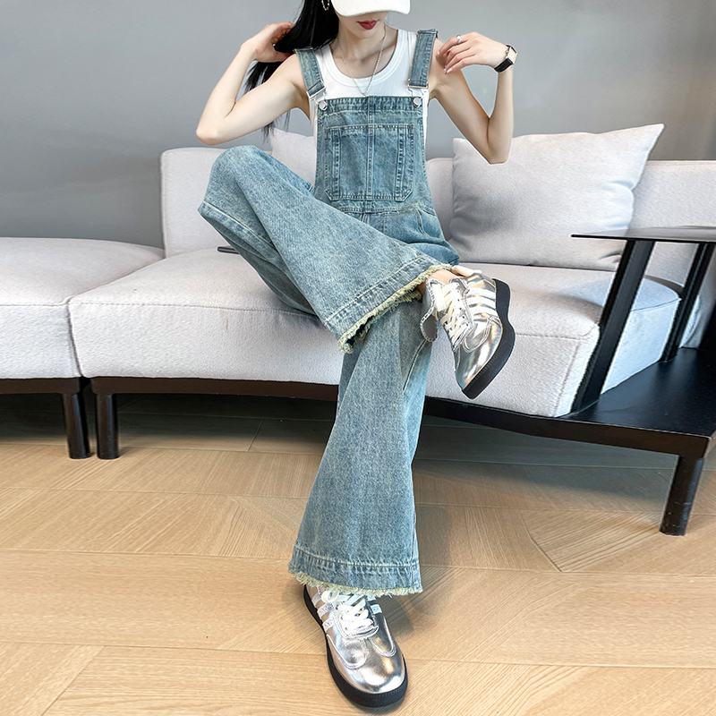 レディースジーンズパンツ ゆったりシルエット デニムサロペット