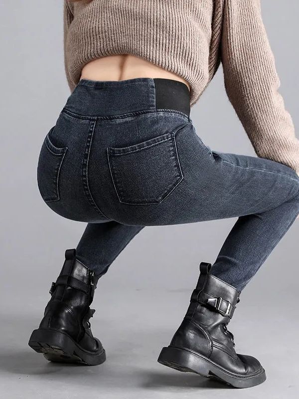 https://fulmo-img-server.com/denimmuse/f2885a96-83f7-4483-94b0-a7559a5f13b6.jpg