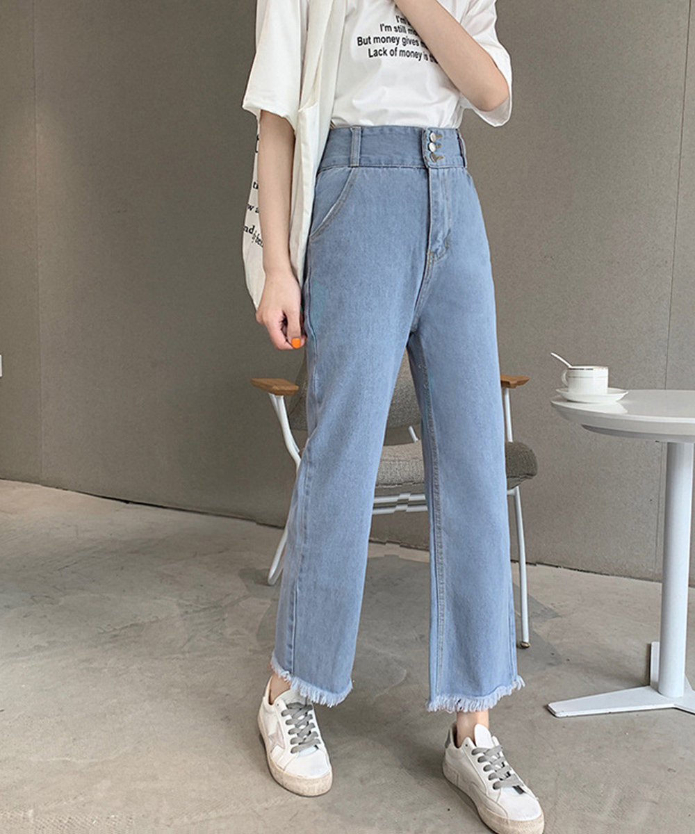 https://fulmo-img-server.com/denimmuse/f7440869-ca5d-4d72-bc6e-89c757a0db73.jpg